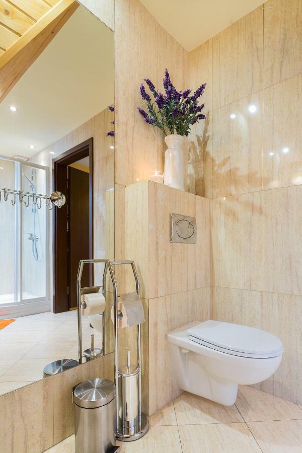 Apartament Pomaranczowy Z Basenem I Sauna Koscielisko Ngoại thất bức ảnh